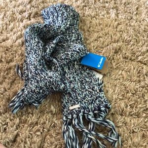 Columbia scarf. New with tags.